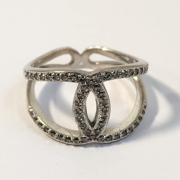 Vid Clip Sparkling! 925 Interlocking Criss Cross Pave Ring Size 7.5-8 - Picture 11 of 13
